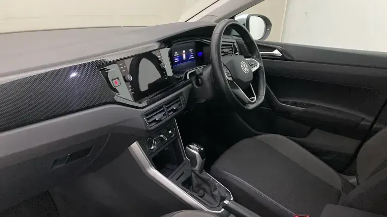 Used VW Taigo Life 110 HP (80 kW) 2022 Silver SUV