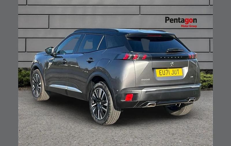 Used Peugeot 2008 Premium 128 HP (94 kW) 2021 Grey SUV