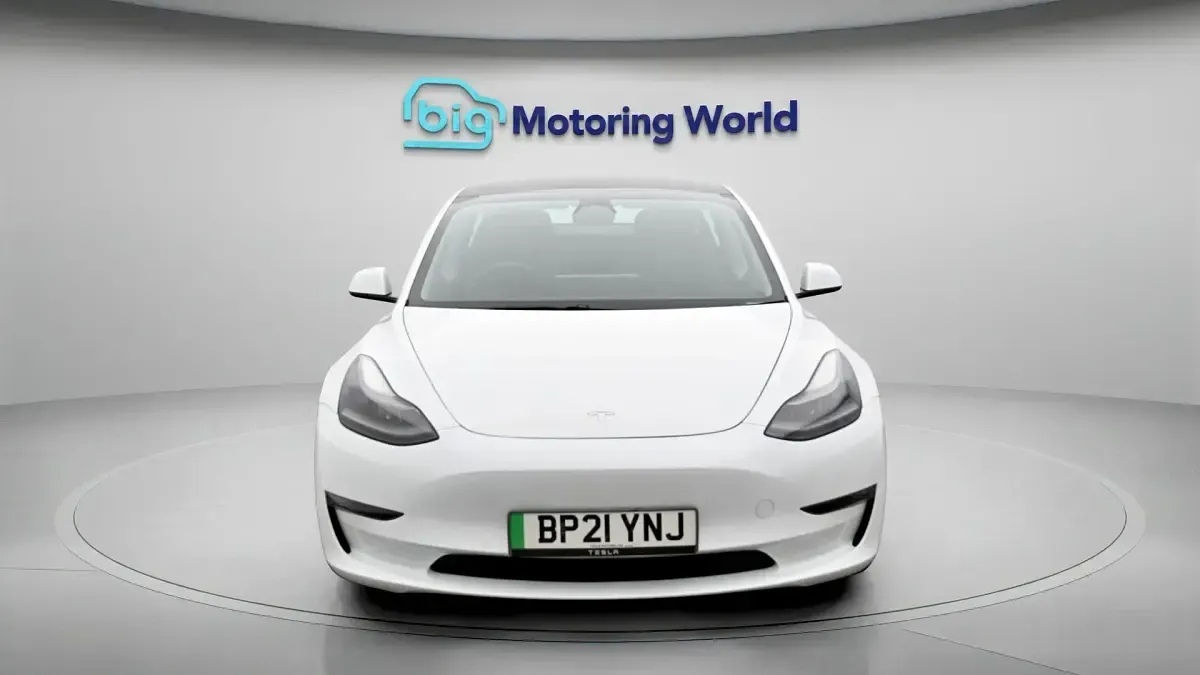 Used Tesla Model 3 Long Range AWD 366 kW (498 HP) 2021 White Sedan