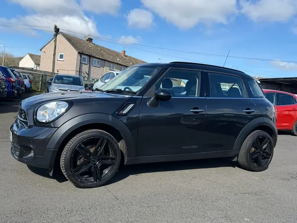 Used Mini Cooper SD Countryman 143 HP (105 kW) 2016 Grey SUV