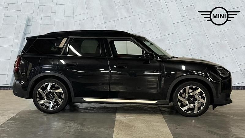 Used Mini Countryman 227 kW (309 HP) 2025 Black SUV