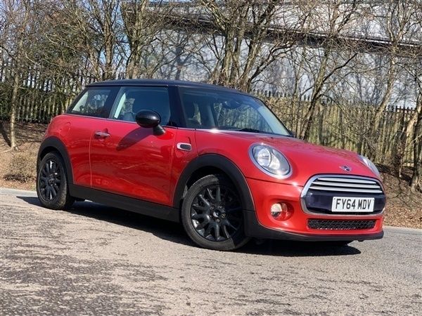 Red Used 2014 Mini Cooper Hatch Hatchback | £6,990 (Super price) - Image 1/4