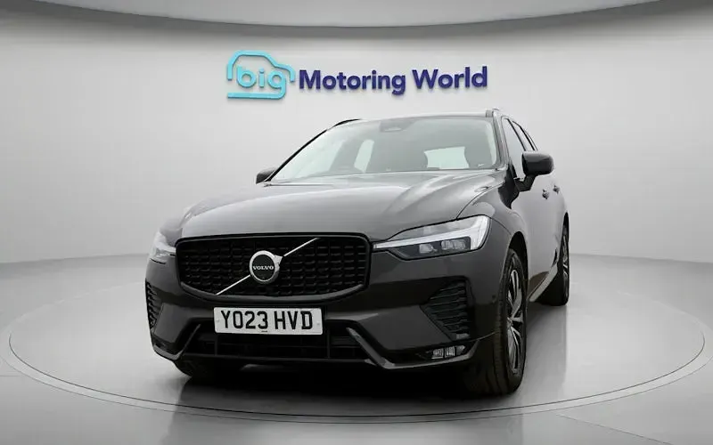 Used Volvo XC60 Plus 250 HP (183 kW) 2024 SUV