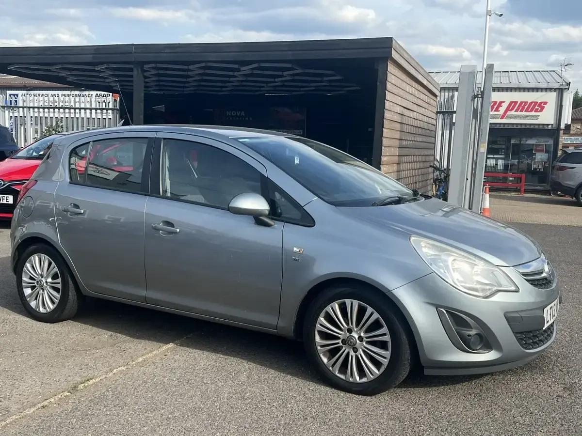 Used Vauxhall Corsa 2013 Silver Hatchback