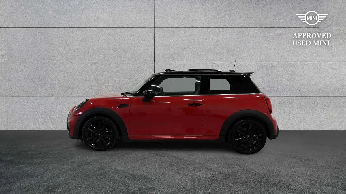 Używany Mini Cooper Hatch 134 KM (98 kW) 2023 Czerwony Hatchback