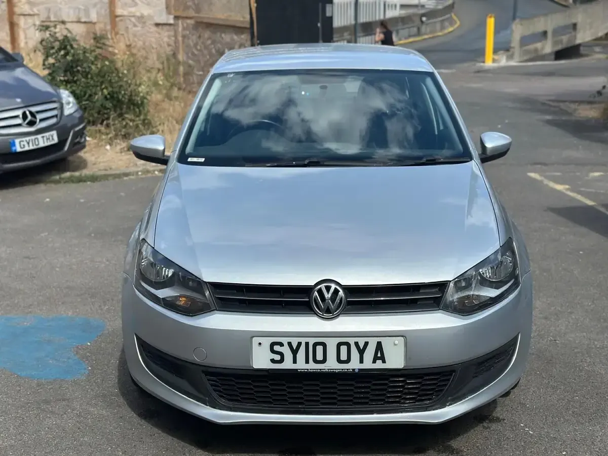 Used VW Polo SE 85 HP (62 kW) 2010 Silver Hatchback