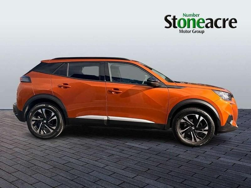 Second-hand Peugeot 2008 Allure+ 100 CP (73 kW) 2022 Portocaliu SUV