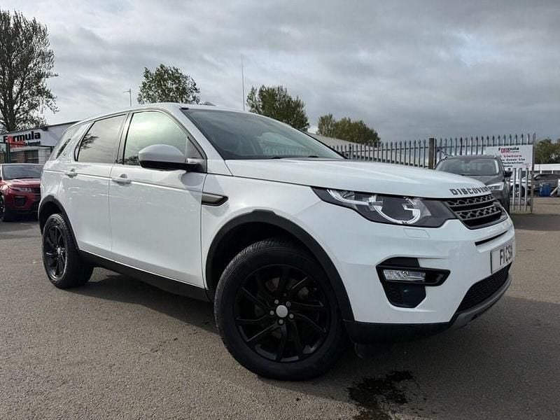 Used Land Rover Discovery Sport SE 180 HP (132 kW) 2017 White SUV