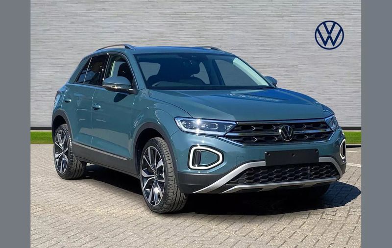 Other New 2024 VW T-Roc Style SUV | £37,699 (Expensive) - Image 1/4