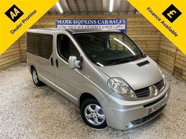 Silver Used 2009 Renault Trafic Van | £10,995 - Image 1/1
