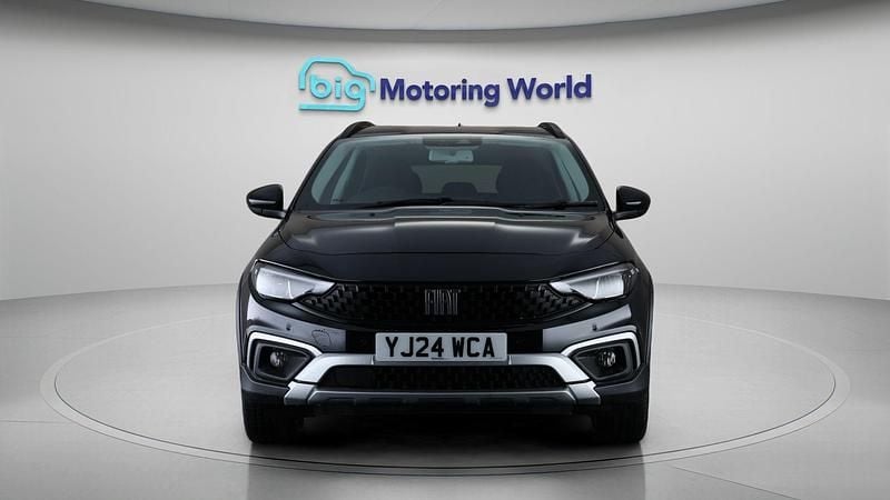 Used Fiat Tipo Cross 129 HP (94 kW) 2024