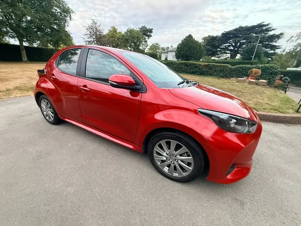 Used Toyota Yaris 91 HP (66 kW) 2024 Red Hatchback