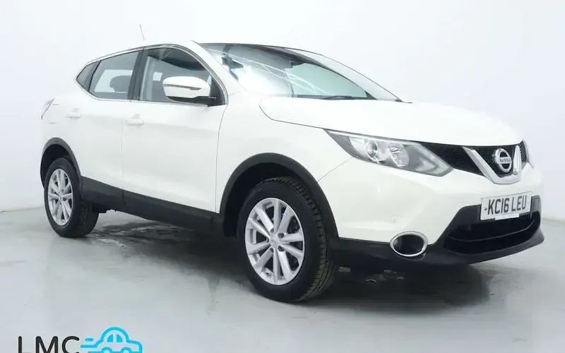 Gebraucht Nissan Qashqai Acenta 116 PS (85 kW) 2016 SUV