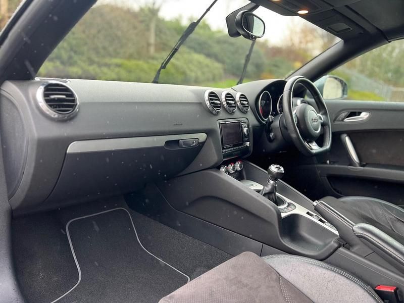 Used Audi TT Roadster S-Line 160 HP (117 kW) 2013 Grey Cabriolet