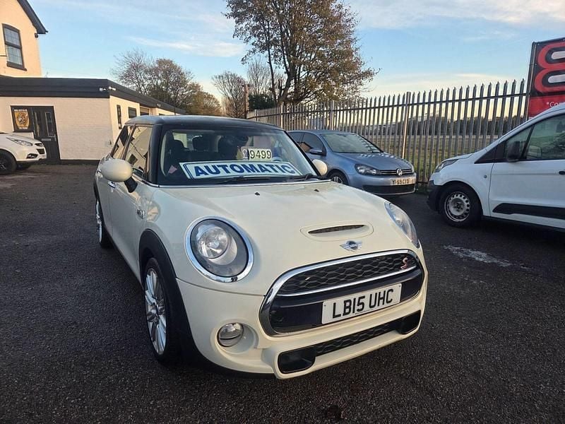 Used Mini Cooper SD Hatch 168 HP (123 kW) 2015 White Hatchback