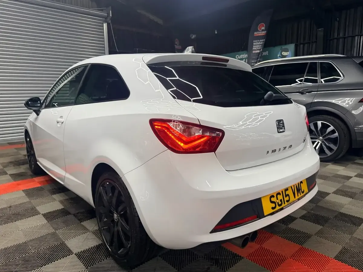 Used Seat Ibiza FR 2015 White Hatchback