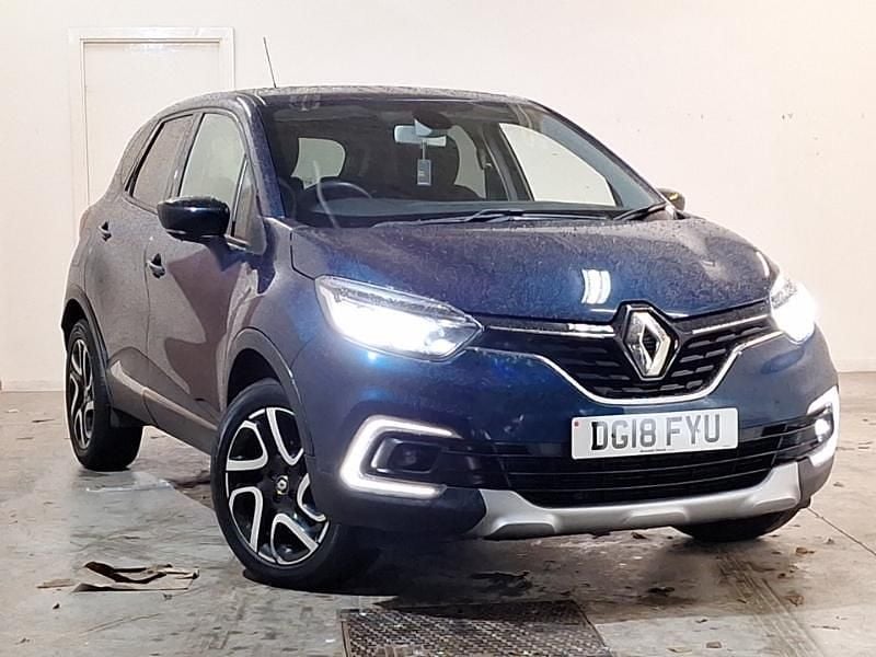 Blue Used 2018 Renault Captur Dynamique SUV | £7,998 (Fair price) - Image 1/4