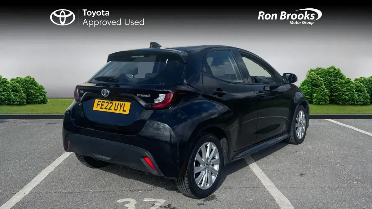 Used Toyota Yaris 2022 Black Hatchback