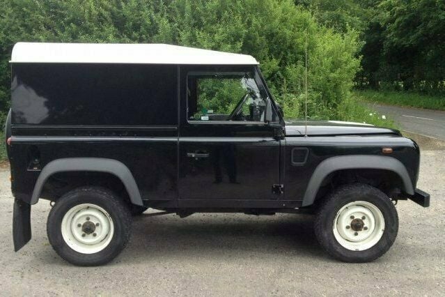 Used Land Rover Defender 90 HP (66 kW) 2002 SUV