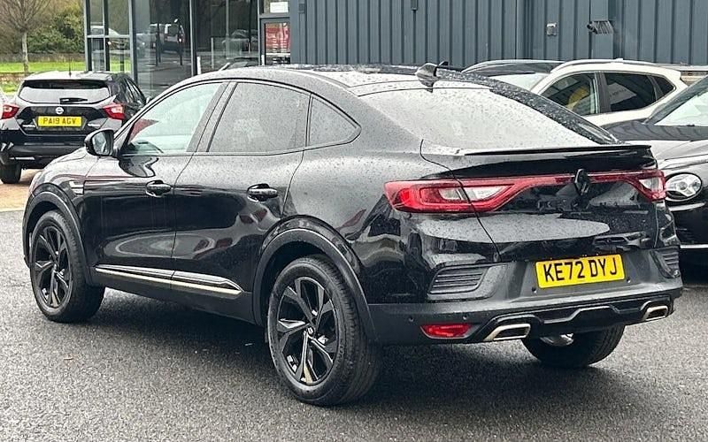 Used Renault Arkana Engineered 145 HP (106 kW) 2023 Black SUV