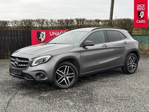 Used Mercedes GLA180 Urban 122 HP (89 kW) 2018 Grey SUV