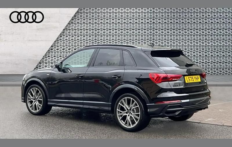 New Audi Q3 Black Edition 150 HP (110 kW) 2025 Black SUV