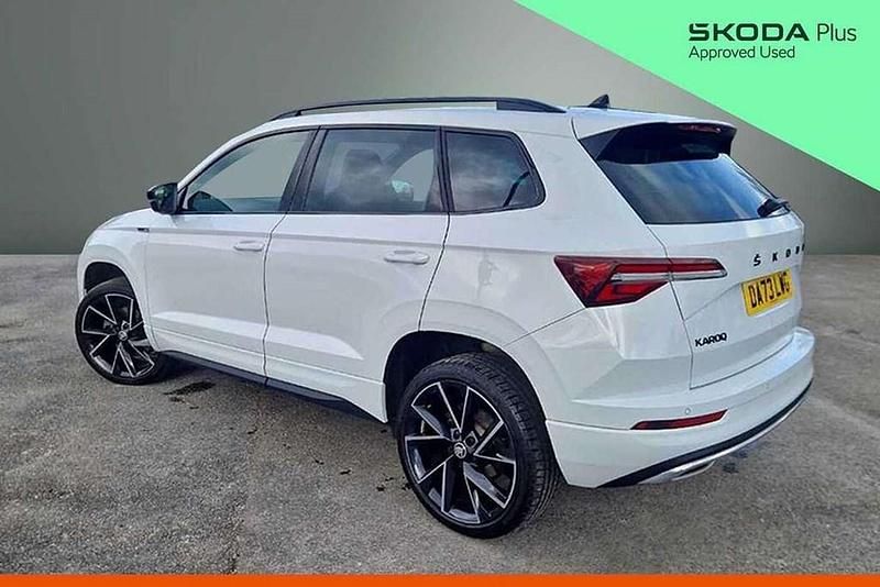 Used Skoda Karoq SportLine 150 HP (110 kW) 2023 Moon white metallic SUV