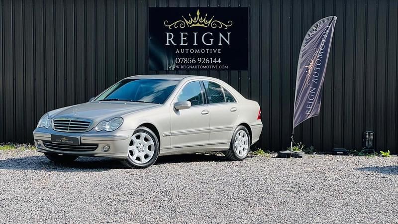 Silver Used 2004 Mercedes C180 Elegance Sedan | £3,490 (Expensive) - Image 1/4