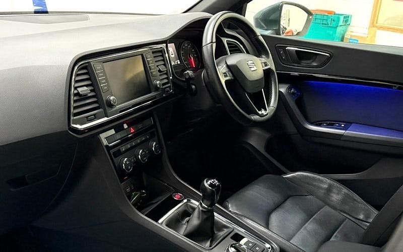 Used Seat Ateca XCELLENCE 150 HP (110 kW) 2018 Grey SUV