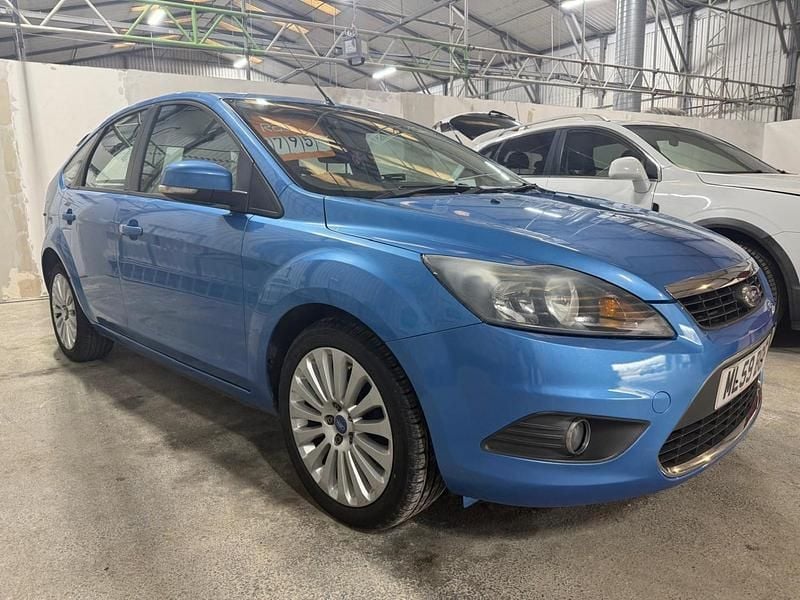 Used Ford Focus Titanium 99 HP (72 kW) 2009 Blue Hatchback