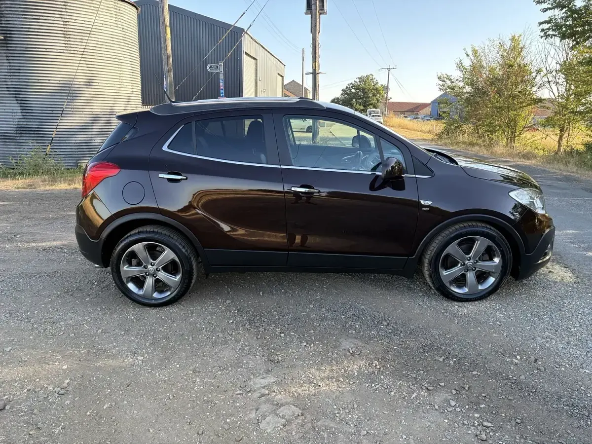Used Vauxhall Mokka 140 HP (102 kW) 2014 Brown SUV
