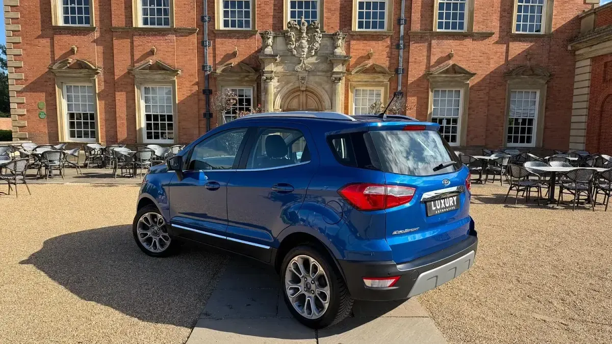 Used Ford Ecosport Titanium 100 HP (73 kW) 2018 Blue SUV