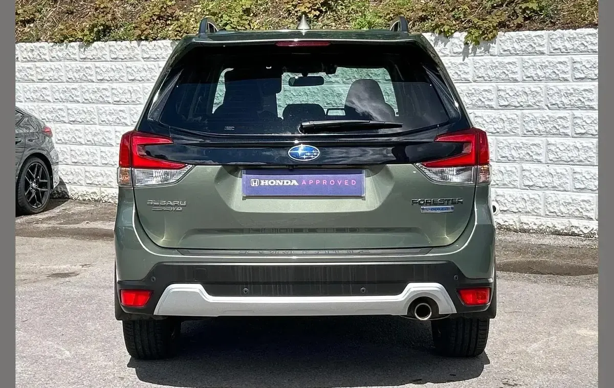 Used Subaru Forester Premium 147 HP (108 kW) 2019 Green SUV