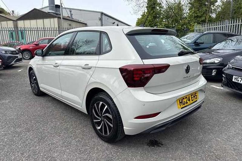 Used VW Polo 95 HP (69 kW) 2024 Hatchback