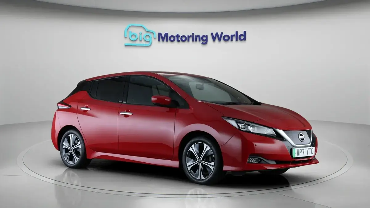 Used Nissan Leaf Tekna 110 kW (150 HP) 2022 Hatchback