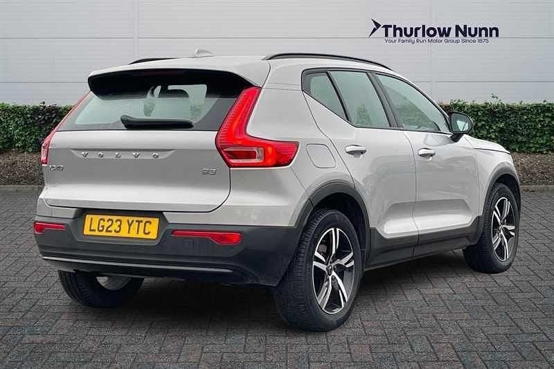 Used Volvo XC40 Plus 163 HP (119 kW) 2023 Silver SUV