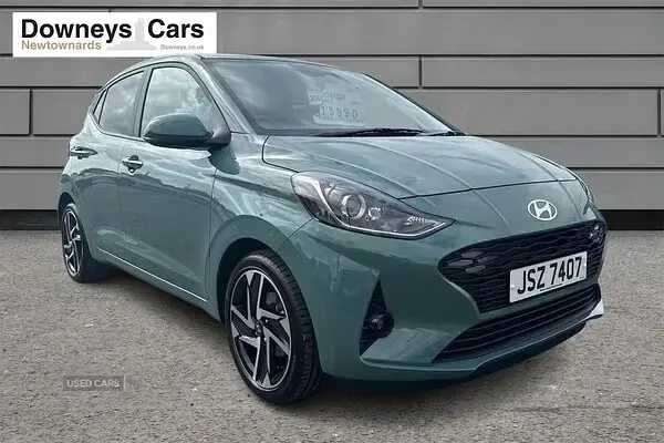 Used Hyundai i10 Premium 2025 Green Hatchback