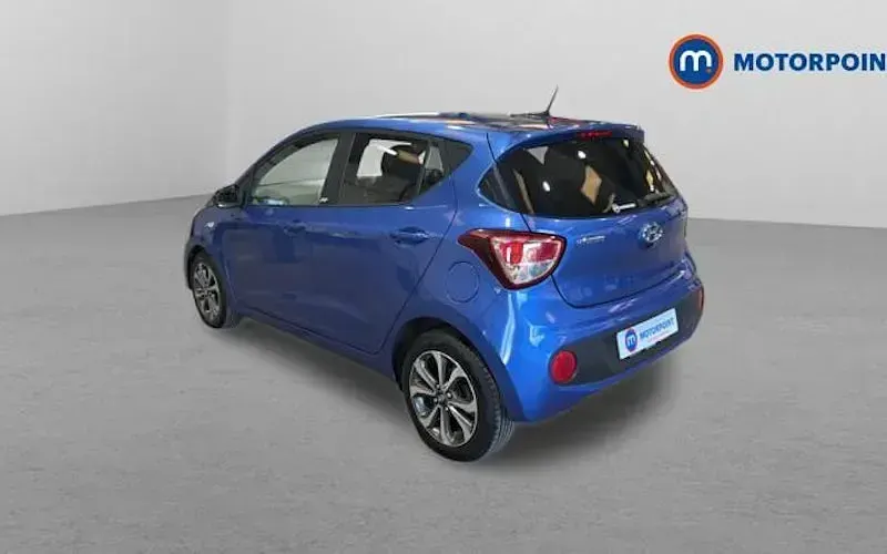 Używany Hyundai i10 67 KM (49 kW) 2019 Niebieski Hatchback