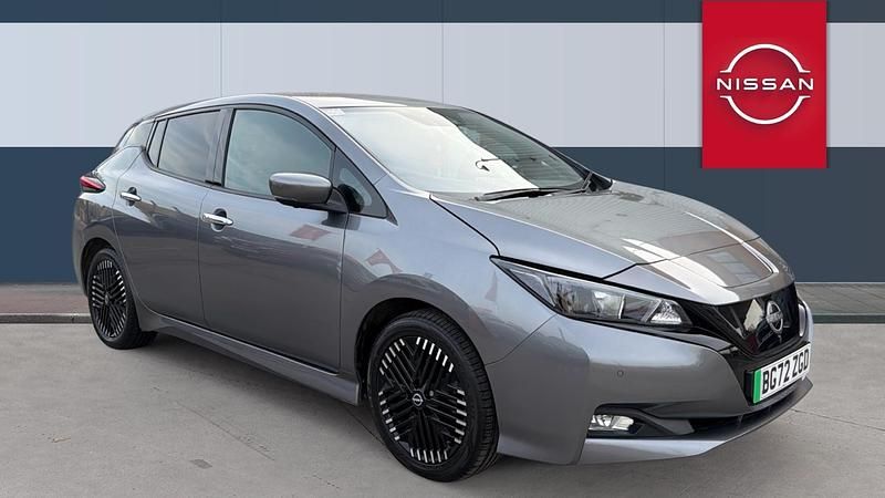 Used Nissan Leaf N-Connecta 110 kW (150 HP) 2022 Grey Hatchback