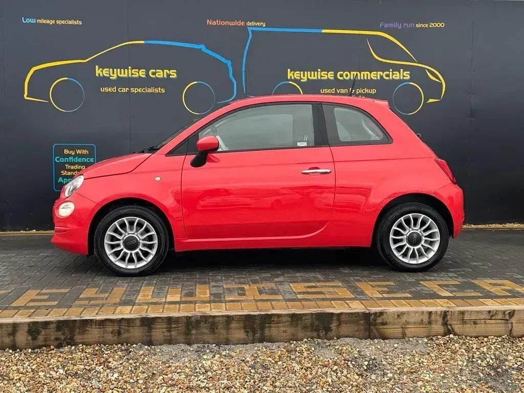 Used Fiat 500 Pop Star 69 HP (50 kW) 2017 Pink Hatchback
