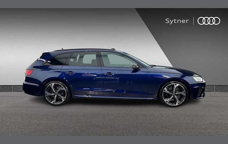 Used Audi S4 Black Edition 336 HP (247 kW) 2024 Blue Estate