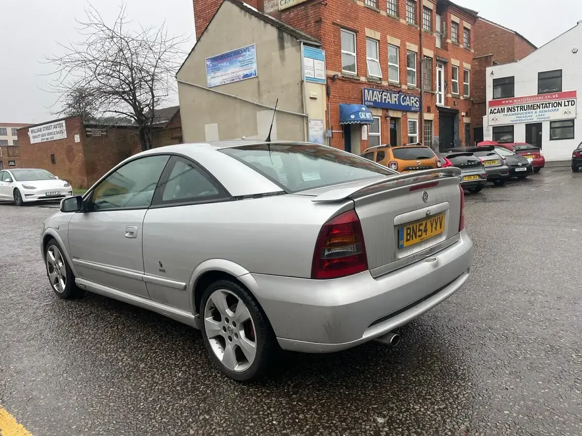 Used Vauxhall Astra 2004 Silver Coupe