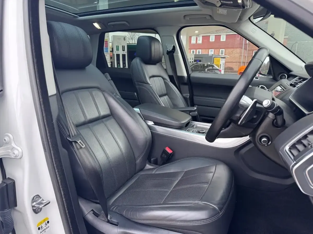 Used Land Rover Range Rover Sport HSE Dynamic 2019 White SUV