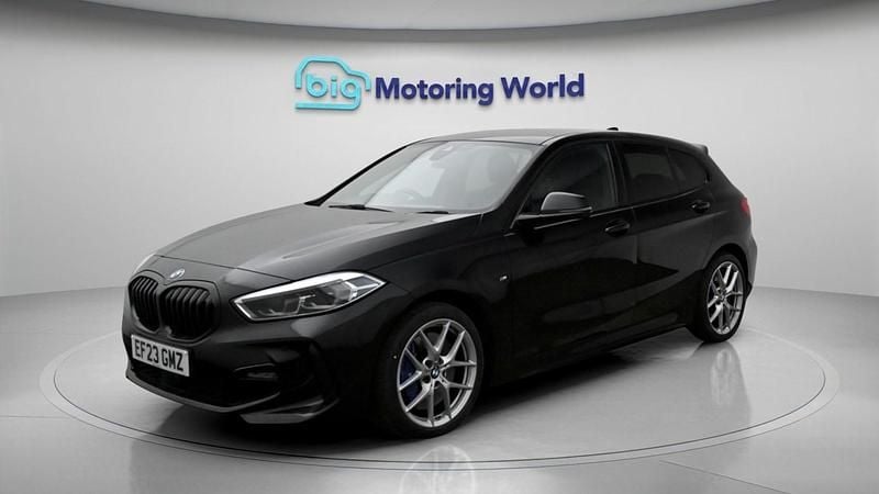 Used BMW 118 M Sport 136 HP (100 kW) 2023 Black Hatchback