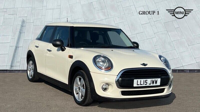 White Used 2015 Mini ONE Hatch Hatchback | £9,990 (Fair price) - Image 1/4