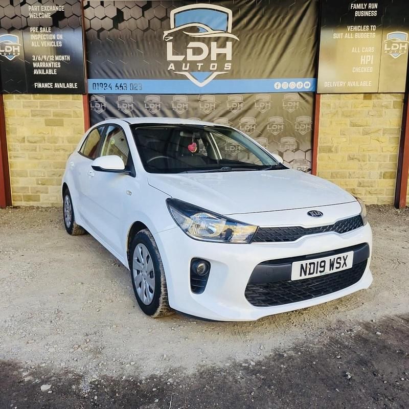 White Used 2019 Kia Rio Hatchback | £6,795 (Fair price) - Image 1/4
