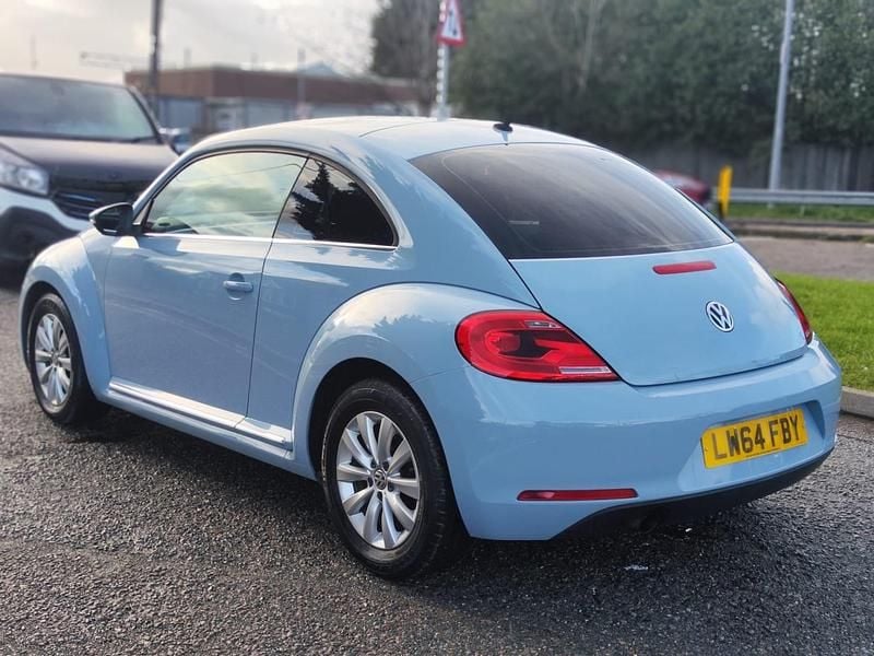 Used VW Beetle Design 105 HP (77 kW) 2015 Blue Hatchback