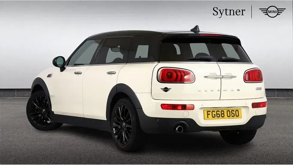 Used Mini Cooper Clubman 134 HP (98 kW) 2018 White Estate