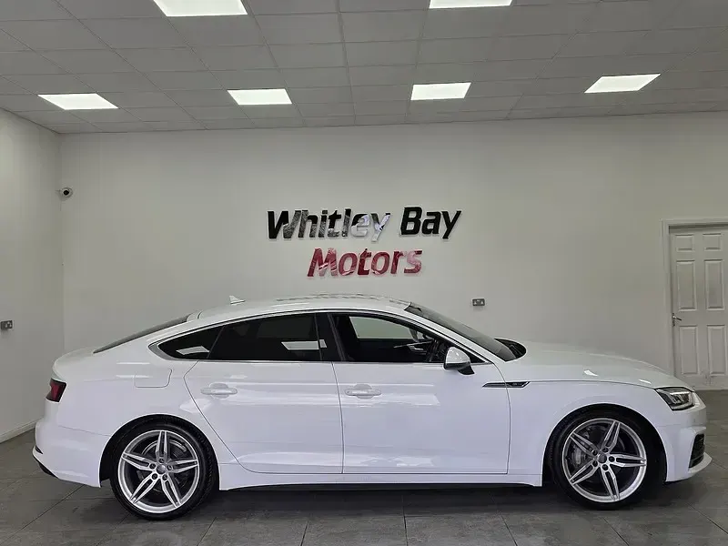 Used Audi A5 S-Line 190 HP (139 kW) 2019 White Coupe