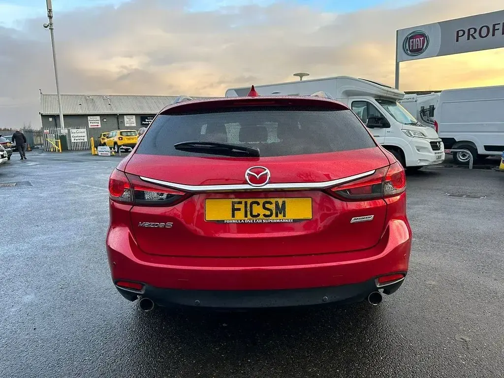 Used Mazda 6 145 HP (106 kW) 2017 Red Estate
